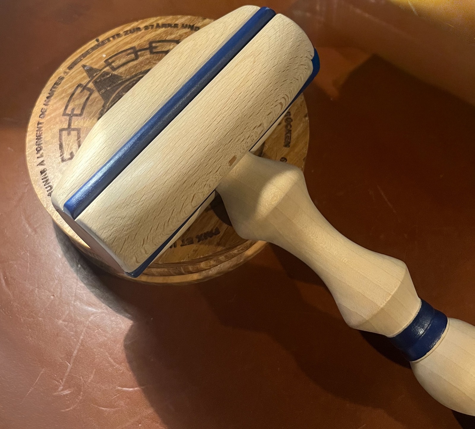 Gemeinsame Arbeit unter dem „Kettenhammer“